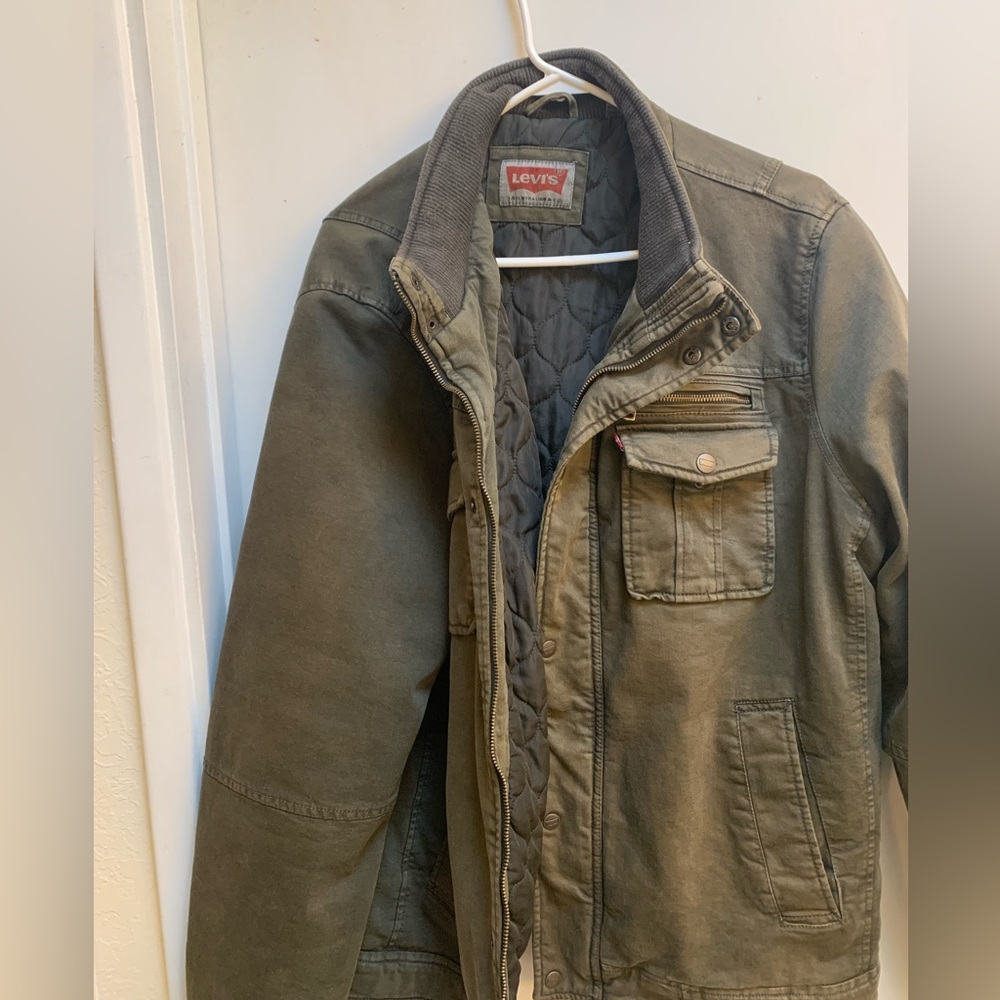 Levi’s quilted trucker/ field style jacket olive green